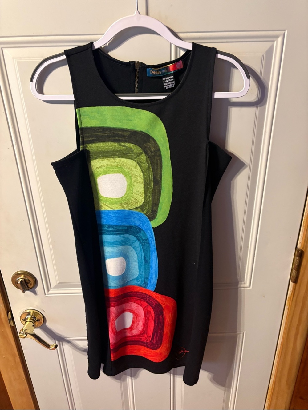 : Desigual Women’s Black Abstract Colorful Graphic Sleeveless Dress Size Medium